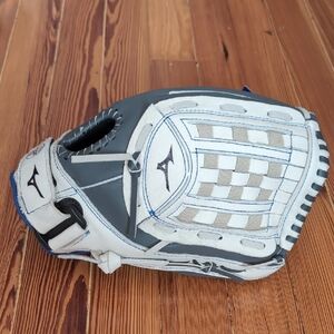 Mizuno Blue-Accented Gray and White Glove